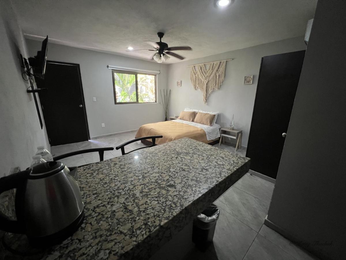 Azure Coliving Apartahotel *